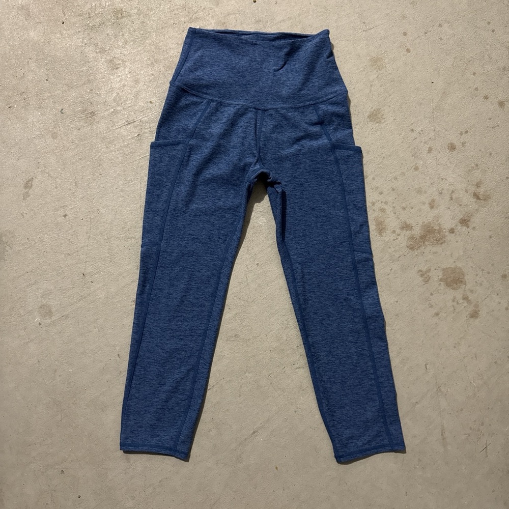Kirkland Signature Women's Leggings in Heather Blue